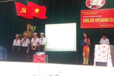 Tổ Ngoại ngữ tổ chức hoạt động chuyên đề cấp cụm
