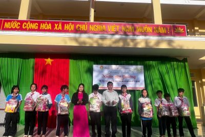 CHÀO CỜ CUỐI CÙNG CỦA NĂM 2025- CHÀO ĐÓN TẾT NGUYÊN ĐÁN 2026.